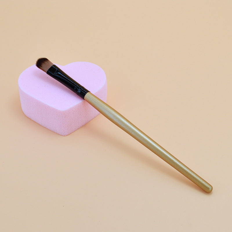 Single Wooden Handle Shadow Brush Beginner Makeup Brushes Accessories