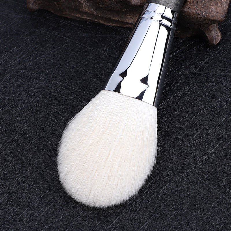 Laine fine légère Peak Animal Brush Tube de cuivre Pinceaux de maquillage Accessoires