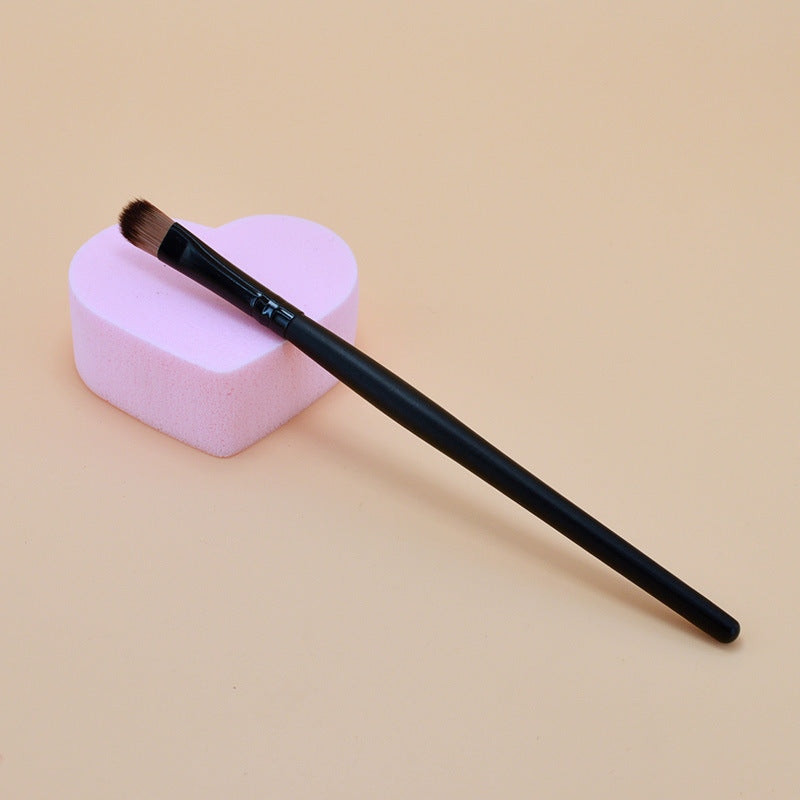 Single Wooden Handle Shadow Brush Beginner Makeup Brushes Accessories