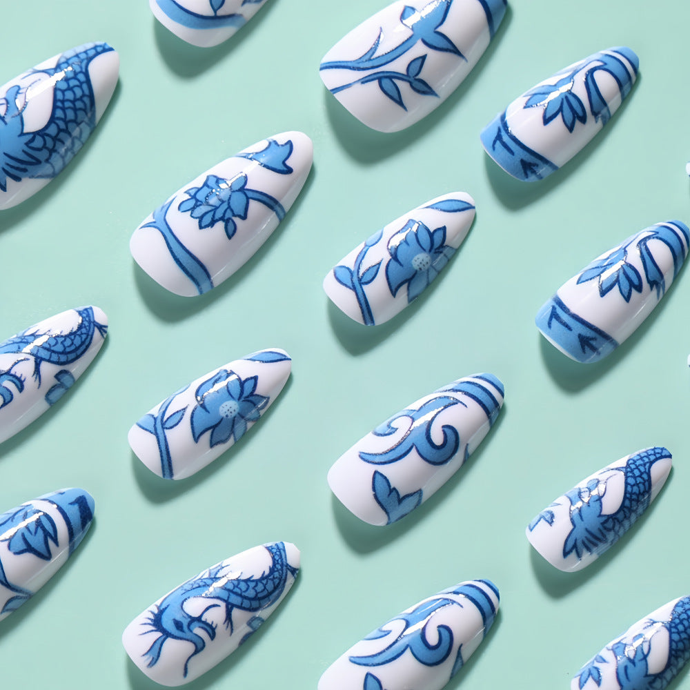 Série de nail art en os de bon augure avec armure de style chinois