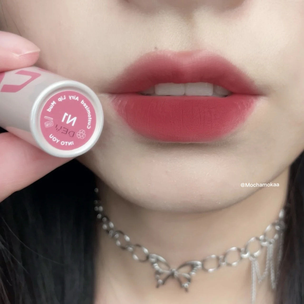 Official Heroine Mud Matte Cheek Blush Lip Glosses