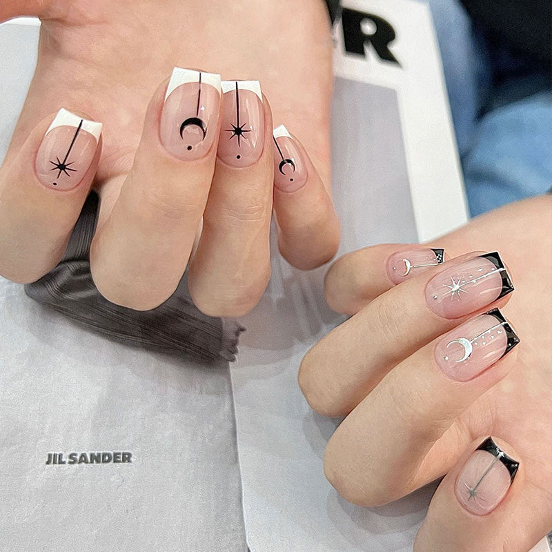 Autocollants pour ongles en forme de croissant de lune blanche et de cœur