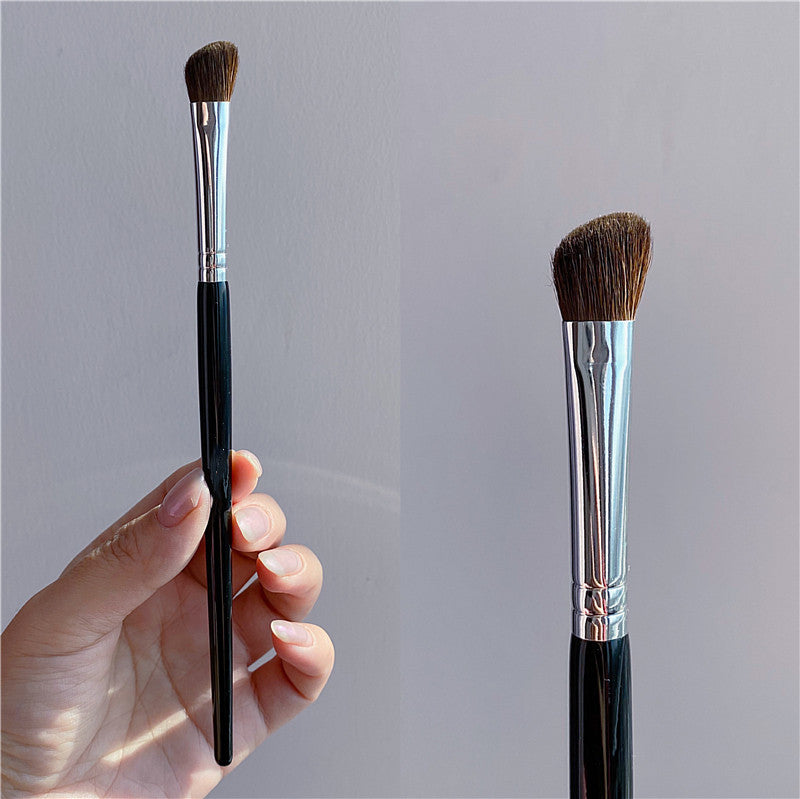 Pony Basic Shadow Brush Blending Bevel Countour Line Pressing Makeup Brushes Accessories