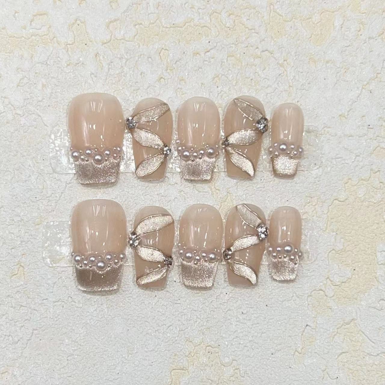 Desire Nail Art français chat nude de style luxueux et abordable