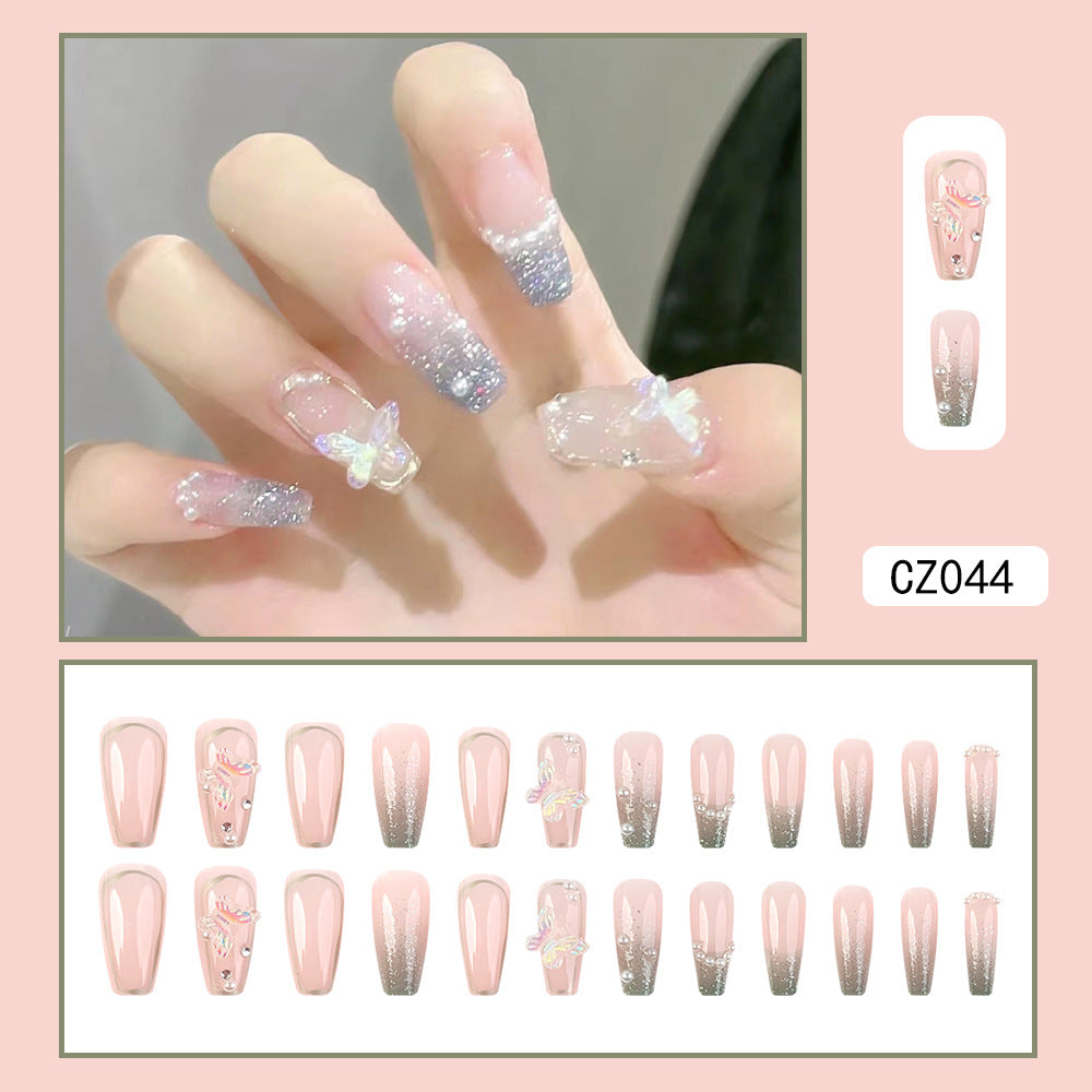 Nail Art avec patch de fleurs étoilées mi-longues