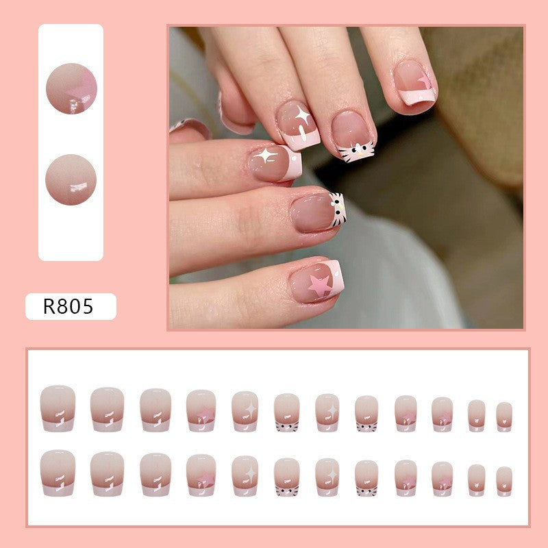 Finitions rigoureusement sélectionnées pour porter un nail art Armor