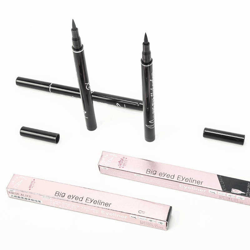 Liquide longue tenue pas facile à appliquer pour l'eyeliner