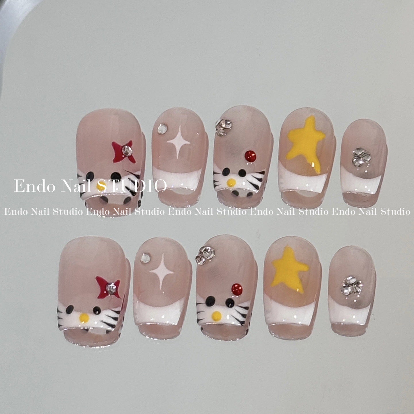 Nail Art français durable à usure courte et mignonne