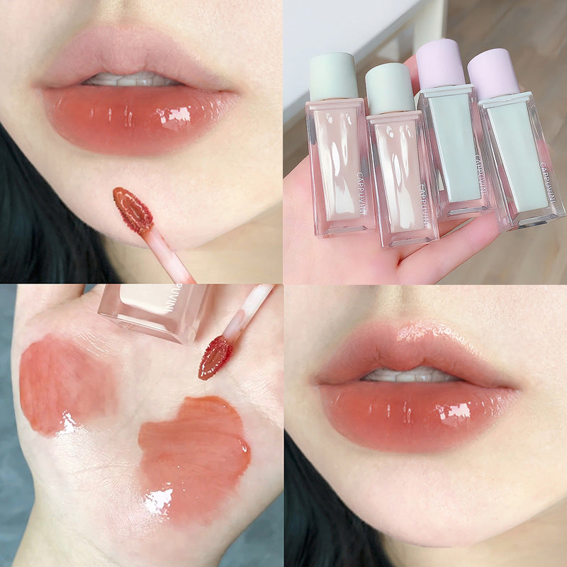 Gloss à lèvres laqué pseudo uni blanc effet miroir