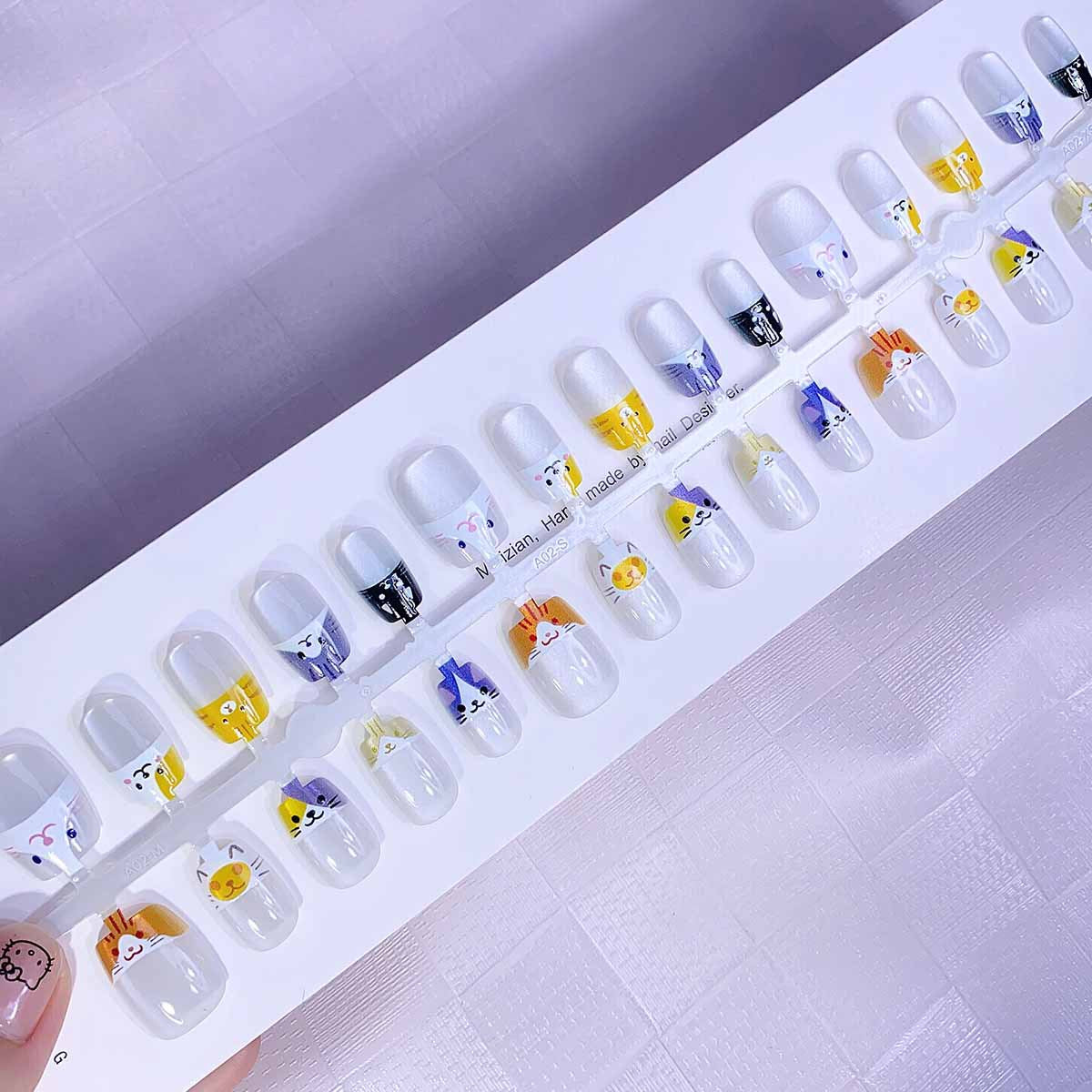 Manicure Wear Cat's Finished Strips Split Nail Stickers