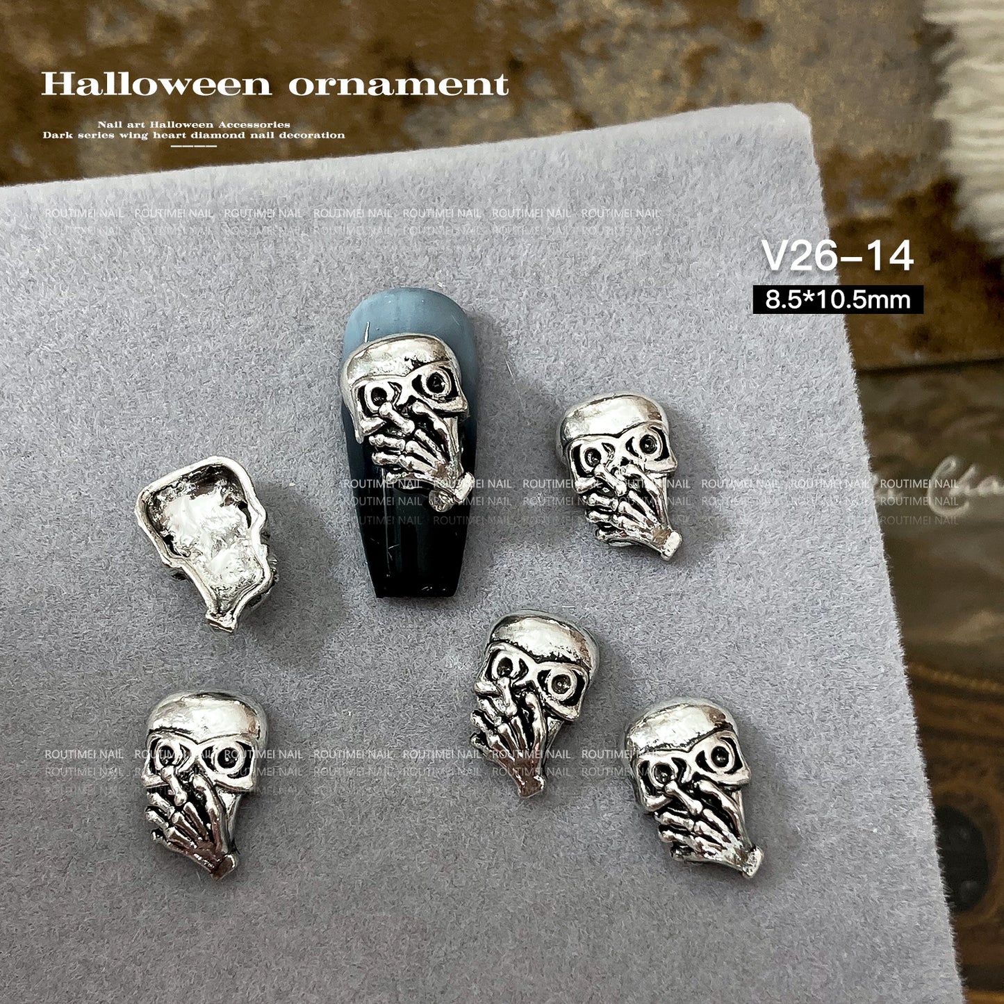 Heart Shape With Diamond Skull Rose Nail Care Nail Art