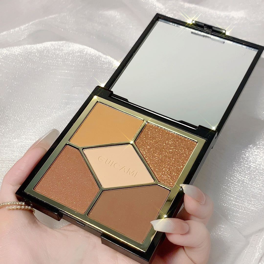 Shadow Plate Palace Grid Mini Shimmering Eyeshadow