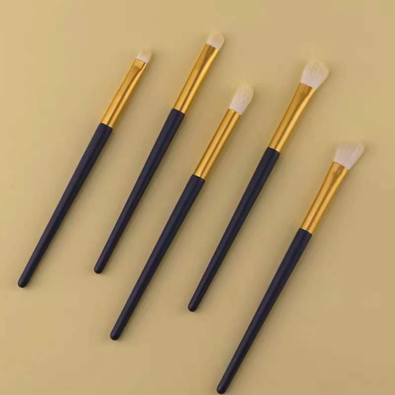 Pcs Grape Brush Soft Suit Blending Eyeliner