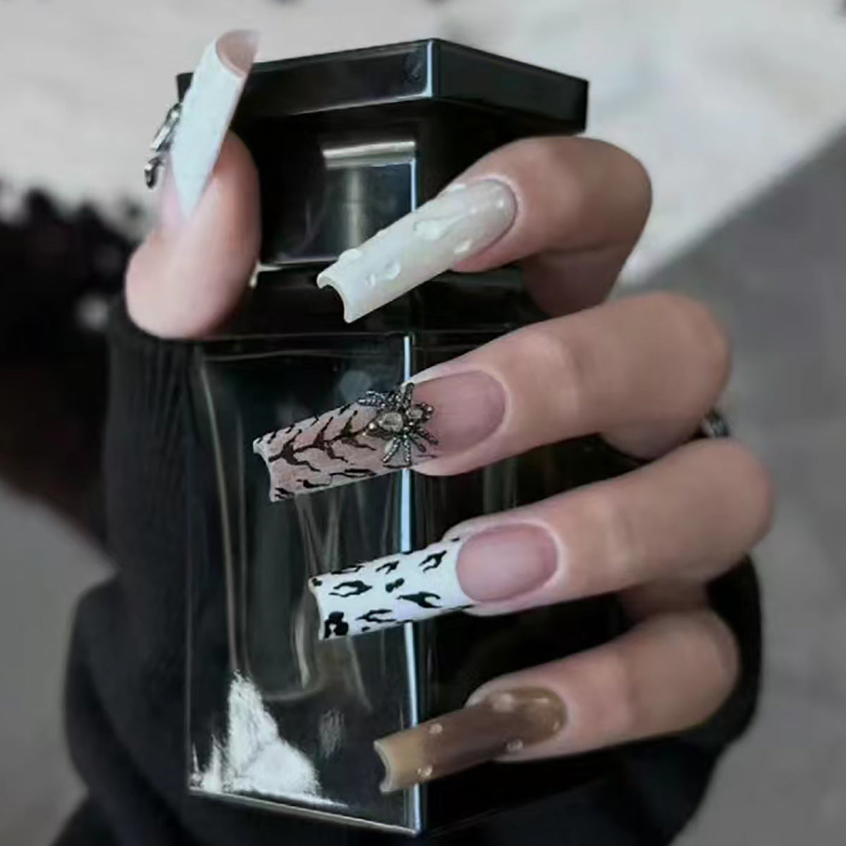 Spider Three-dimensional Wear French Manicure Long Nail Art