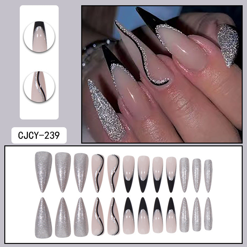 Style de pointe longue Porter des pointes chaudes Nail Art