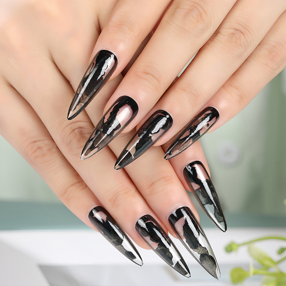 Peinture à l'encre fantaisie Dark Blooming Wear Nail Art