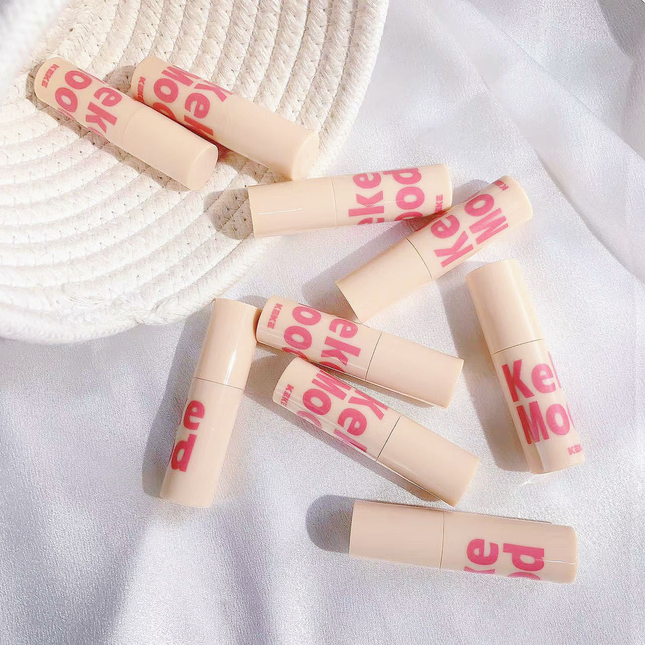 Mud Matte Finish White Gloss Cheap Price Not Lip Glosses