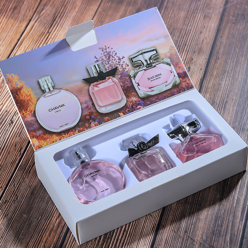 Parfums pour femmes et hommes Lasting Small Town Vietnam Parfums pour femmes