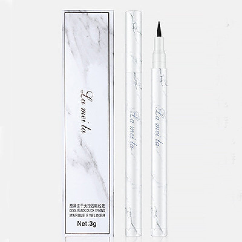 Stylo à peinture liquide longue tenue Not Easy Eyeliner