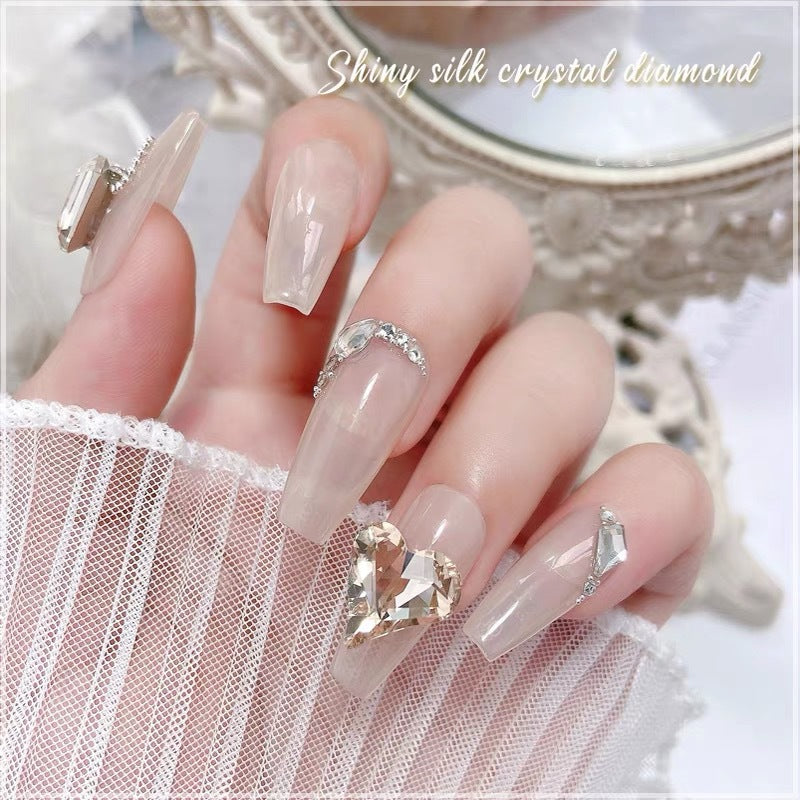 Ornement de diamant en cristal de beauté de couleur Champagne Crooked Nail Care Nail Art