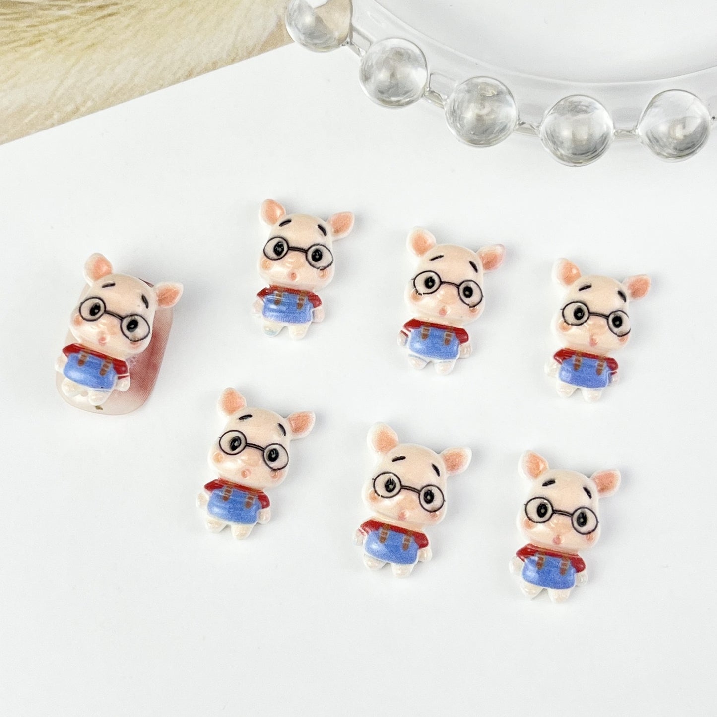 Pig Doctor Cartoon Ornament Three-dimensional Wear Glasses Nail Care Nail Art