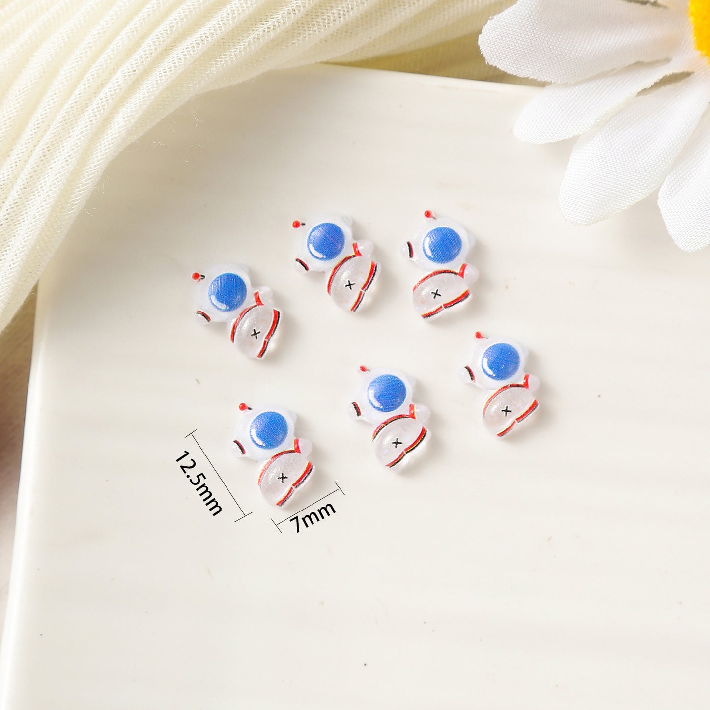 Cartoon Ornament Luminous Strawberry Bear Pooh Nail Care Nail Art