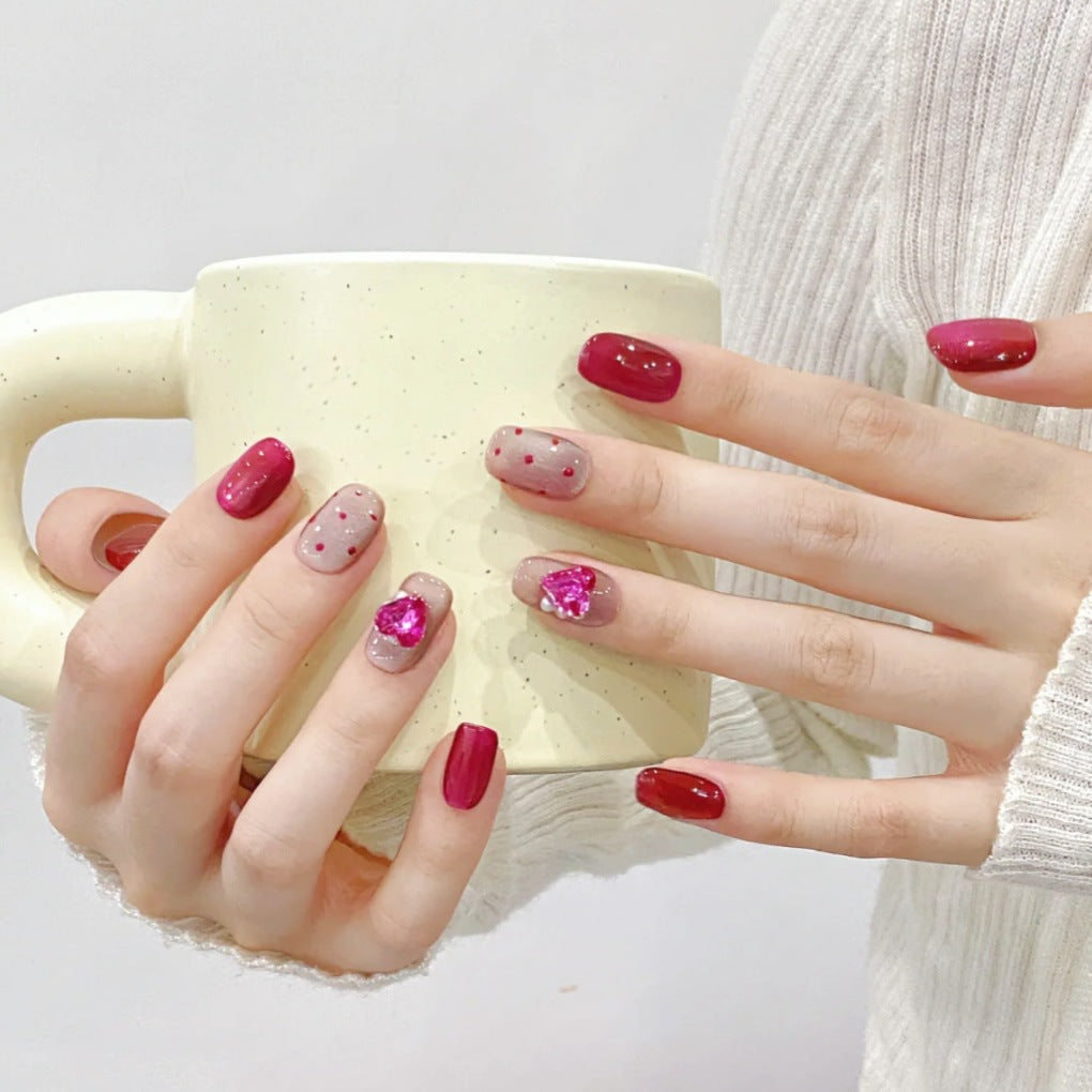 Nail art à pois framboise Pitaya Hot Wear Armor