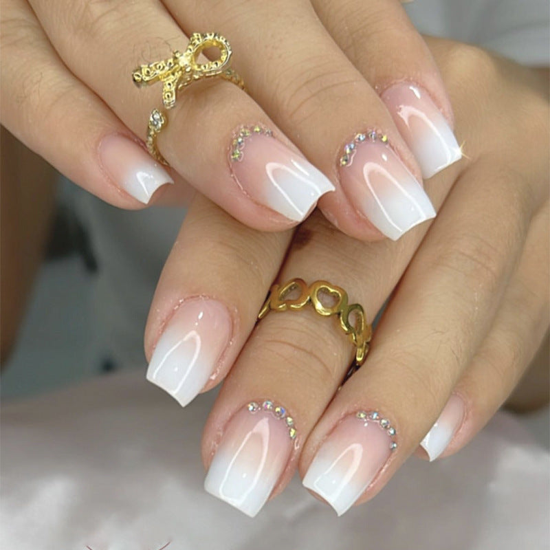 Faux ongles en forme de tête carrée