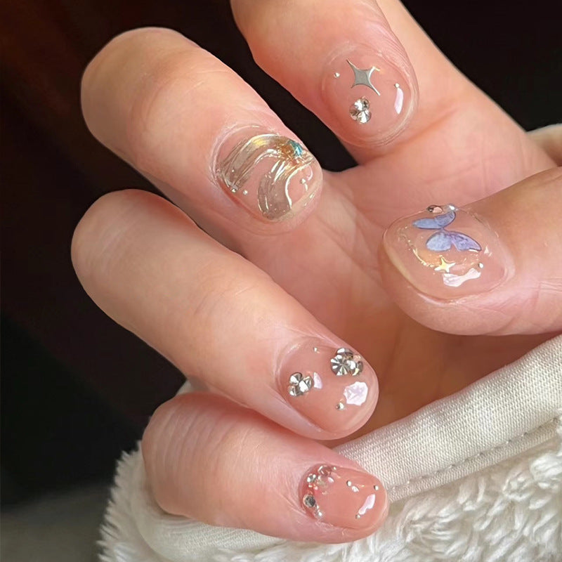 Nail art Wear Armor Diamond dans les débris