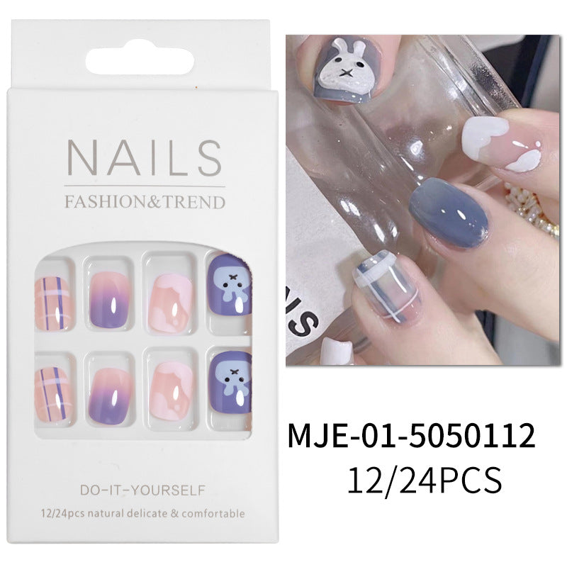 Style de manucure Porter des faux ongles courts Nail Art