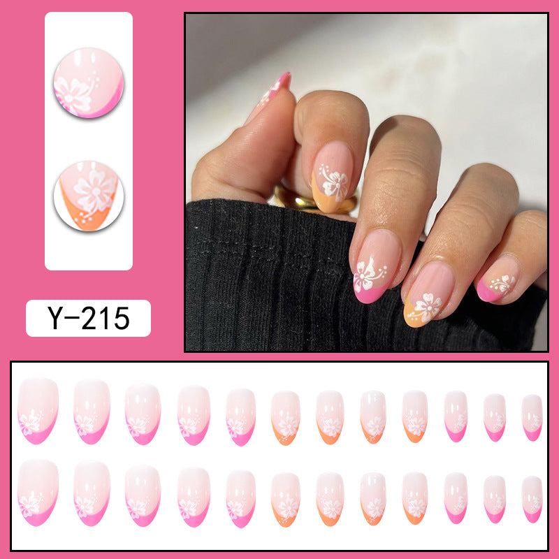 Manucure Flower Patch Portez un nail art frais et doux