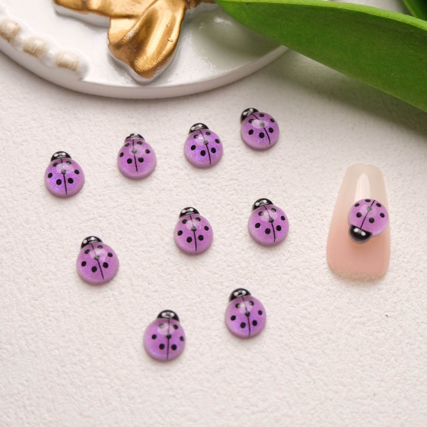 Ornement lumineux en forme de coccinelle, mini insecte scarabée, soin des ongles en résine, nail art