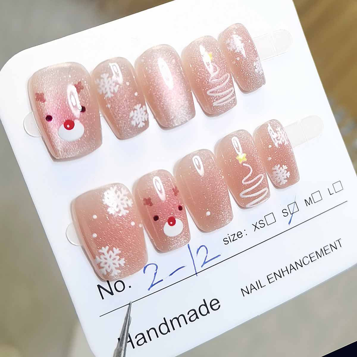 Autocollants pour ongles en forme de chat faits à la main, à porter au quotidien