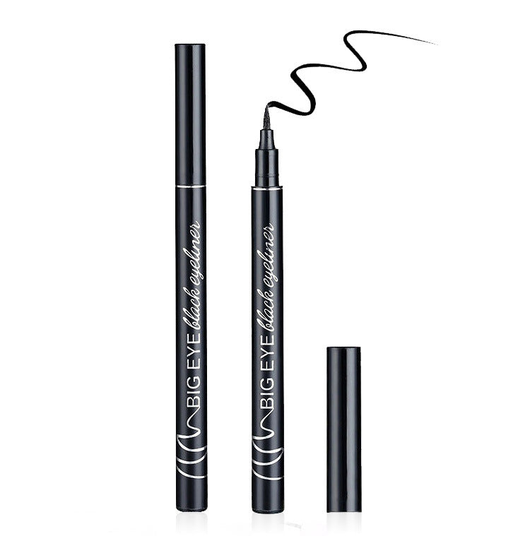 Eyeliner liquide mince et imperméable qui ne coule pas et qui est facile à appliquer