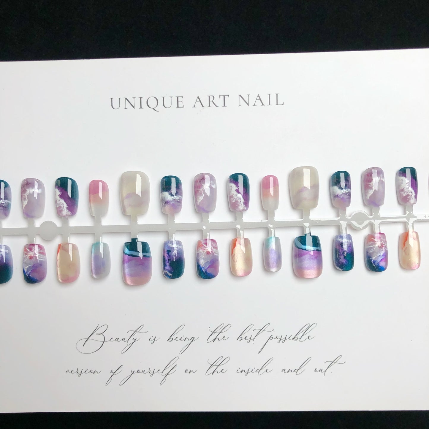 Peinture à l'huile style armure Wear Atmosphere Nail Art