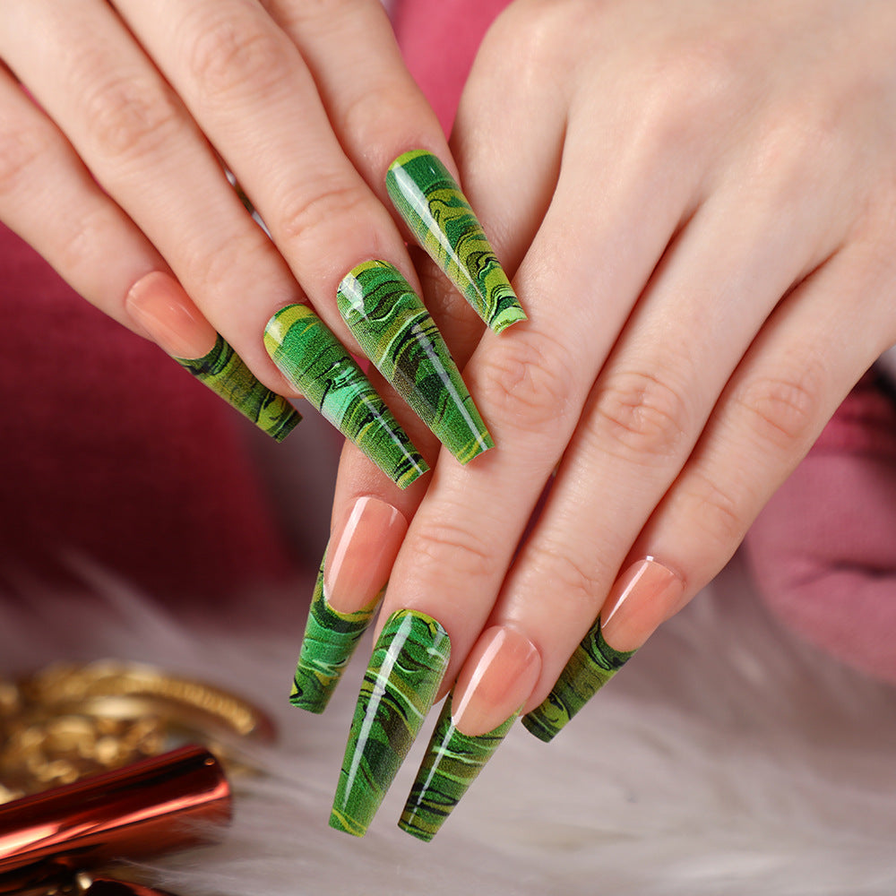 Nail art texturé vert Lux Blooming Wear Armor