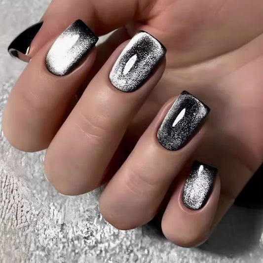 Nail Art court amovible Black Cat's Wear Armor