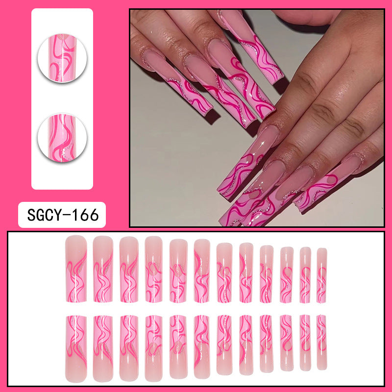 Style de pointe longue Porter des pointes chaudes Nail Art