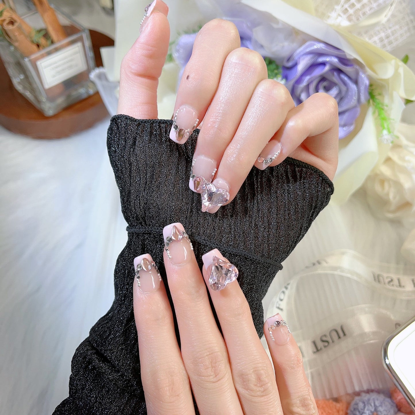 Autocollants pour faux ongles en forme de chat de la collection Wear Boutique