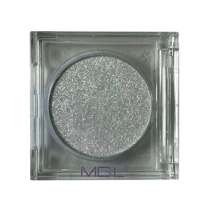 Weaving Female Highlight Flat For Monochrome Eyeshadow