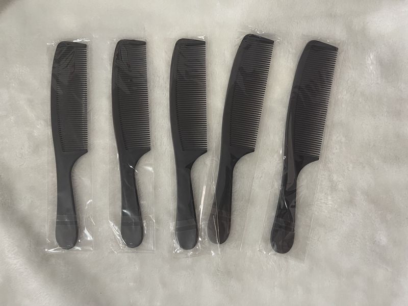 Hairdresser Haircut Hairdressing Cutting Carbon Fiber Hair Brushes & Combs