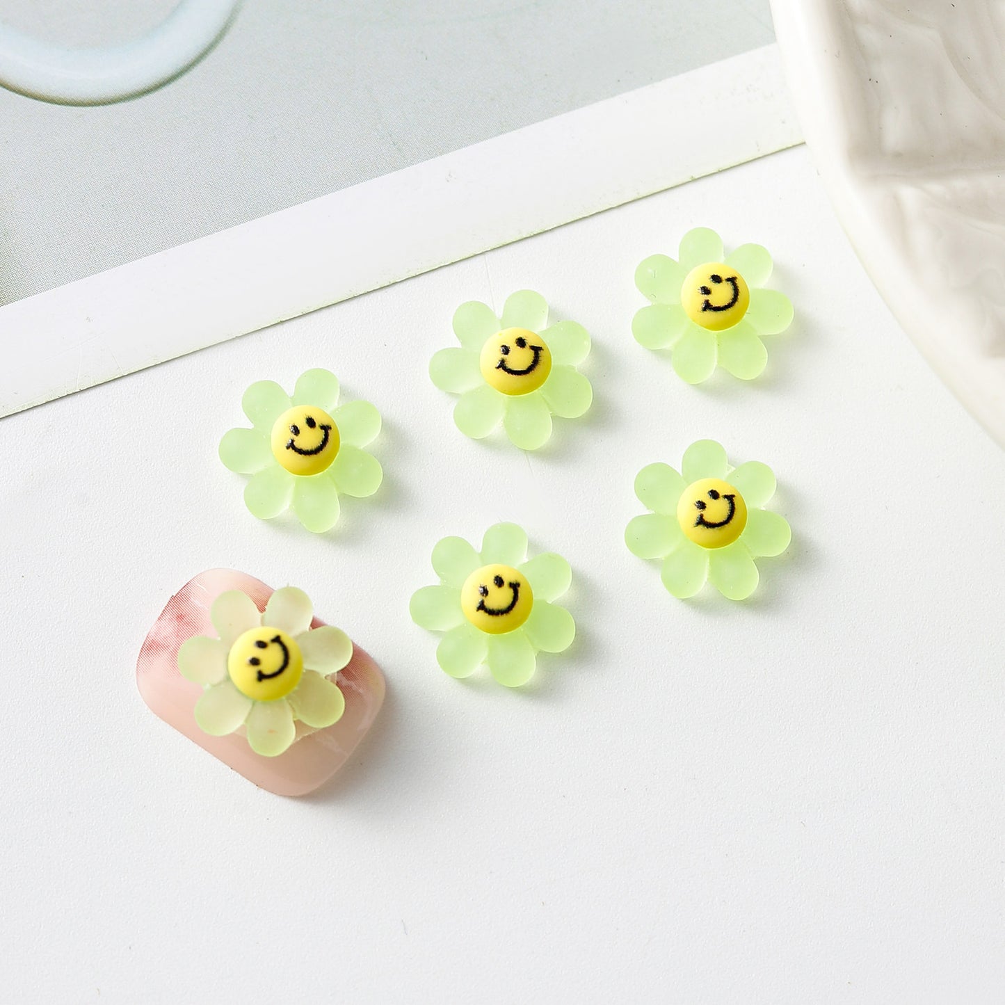 Resin Facial Expression Bag Flower Brooch Phone Nail Care Nail Art