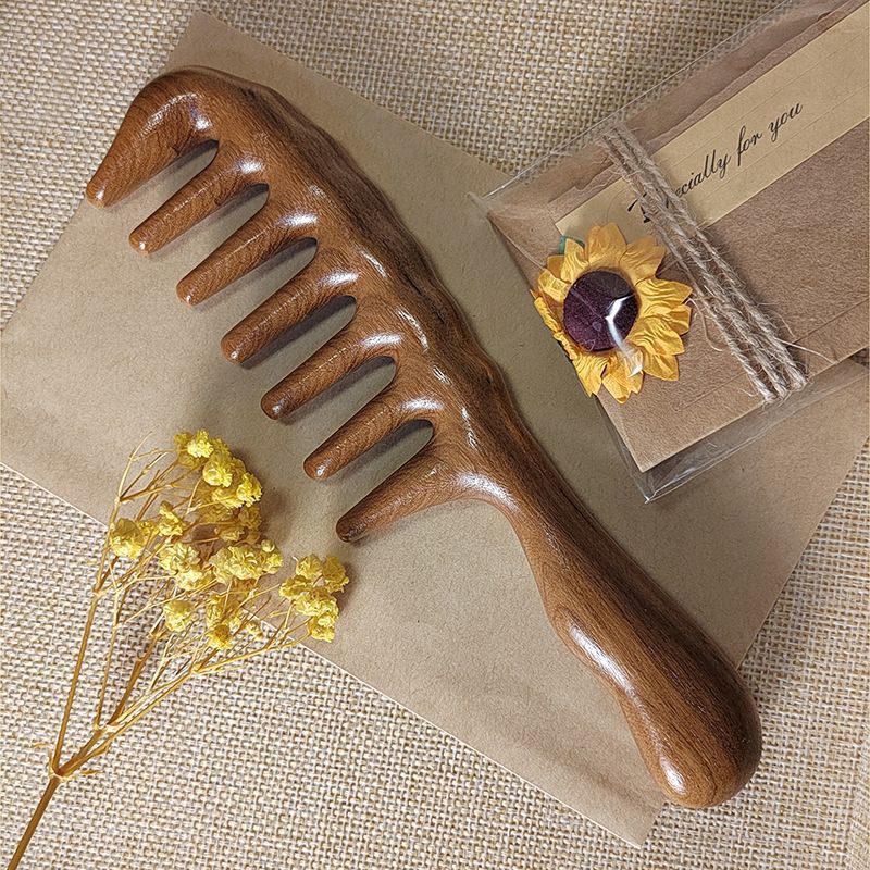 Brosses et peignes à cheveux généreux de grande taille en bois de santal doré avec solution de finition Cushion Broken