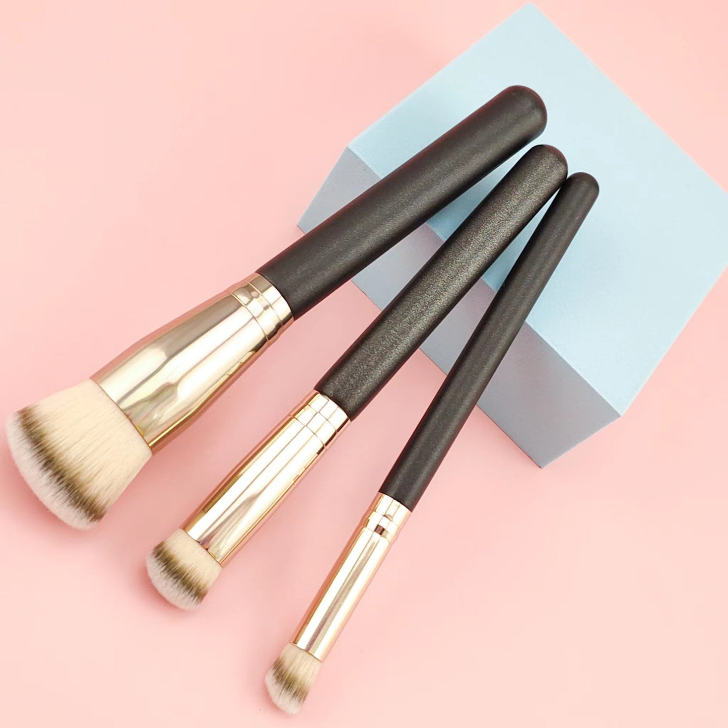 Large Wooden Handle Powder Foundation Brush Makeup Brushes Accessories