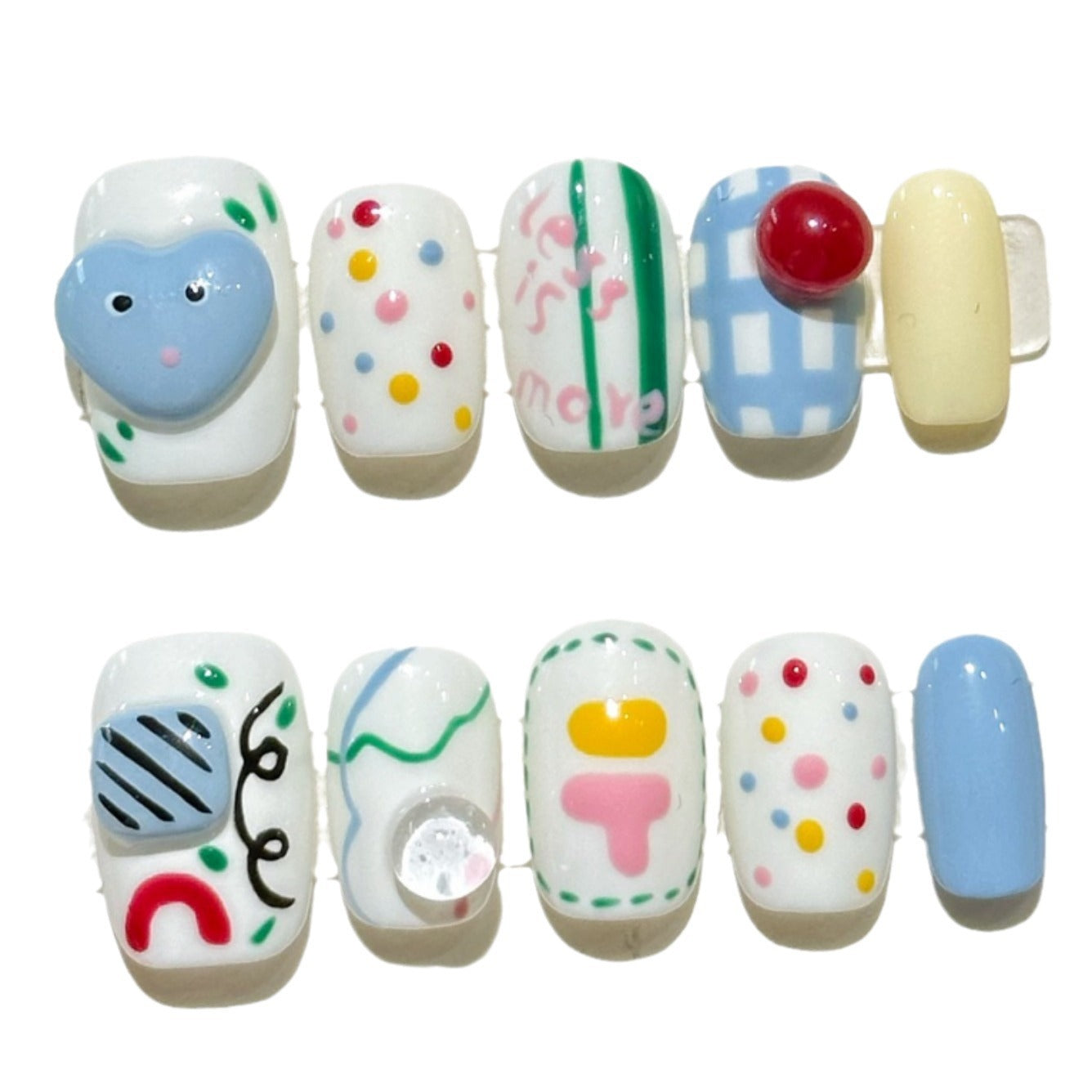 Manucure faite à la main, nail art mignon de haute qualité