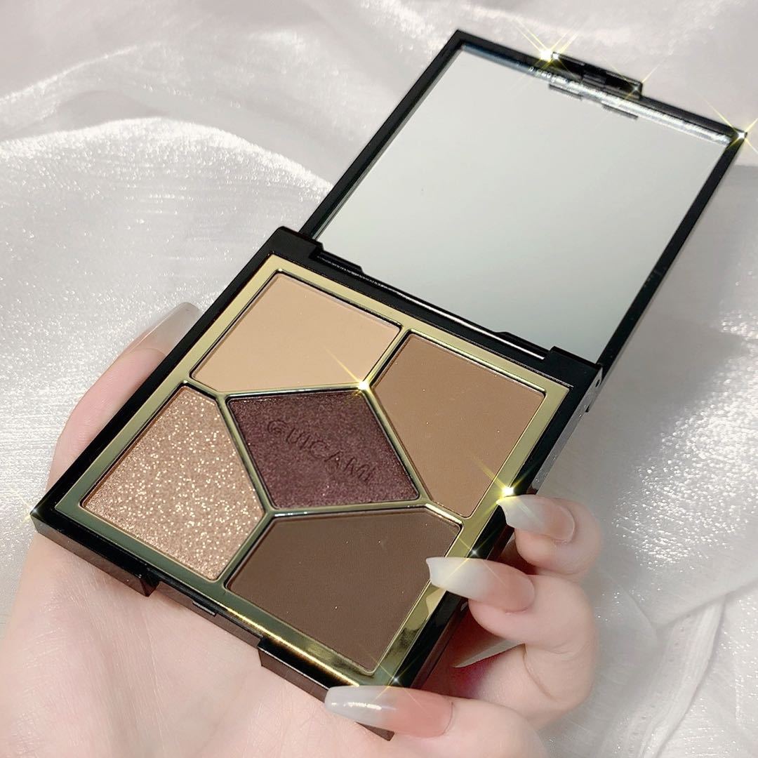 Shadow Plate Palace Grid Mini Shimmering Eyeshadow