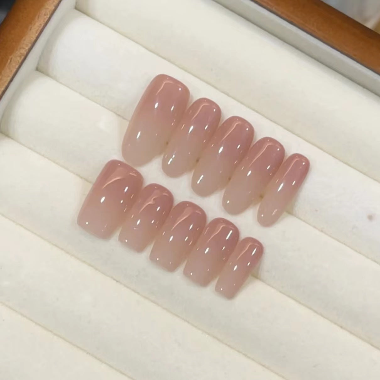 Handmade Wear Oval Ice Transparent Nude Beauty Gradient Nail Stickers