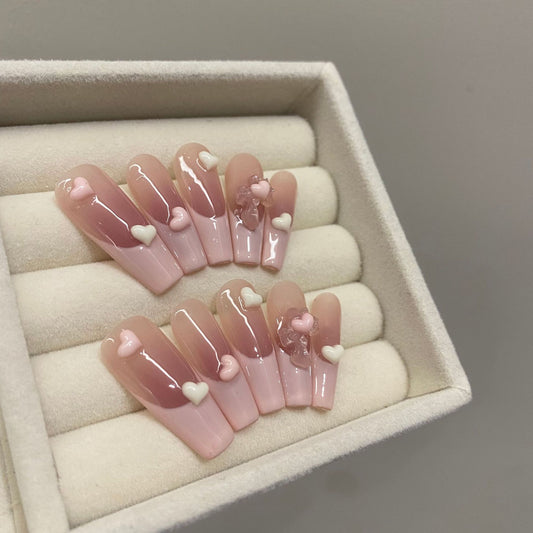 Autocollants pour ongles en forme de cœur et de nœud papillon en stéréo vidéo