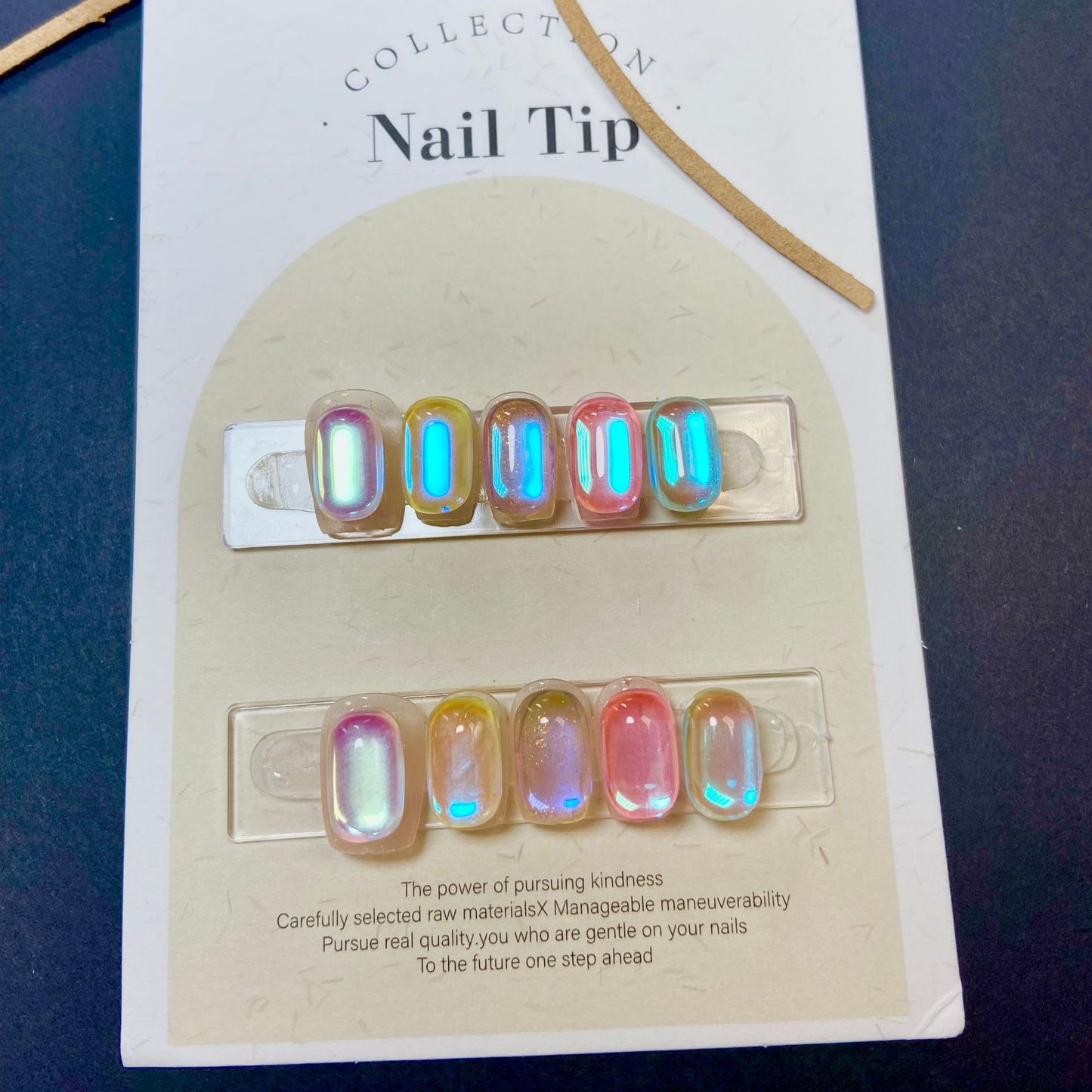 Nail Art coloré Aurora avec couleur Diamond