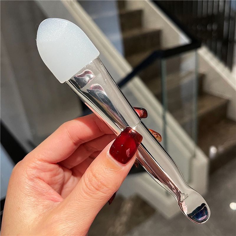 With Scoop Electroplating Facial Treatment Brush Makeup Accessories